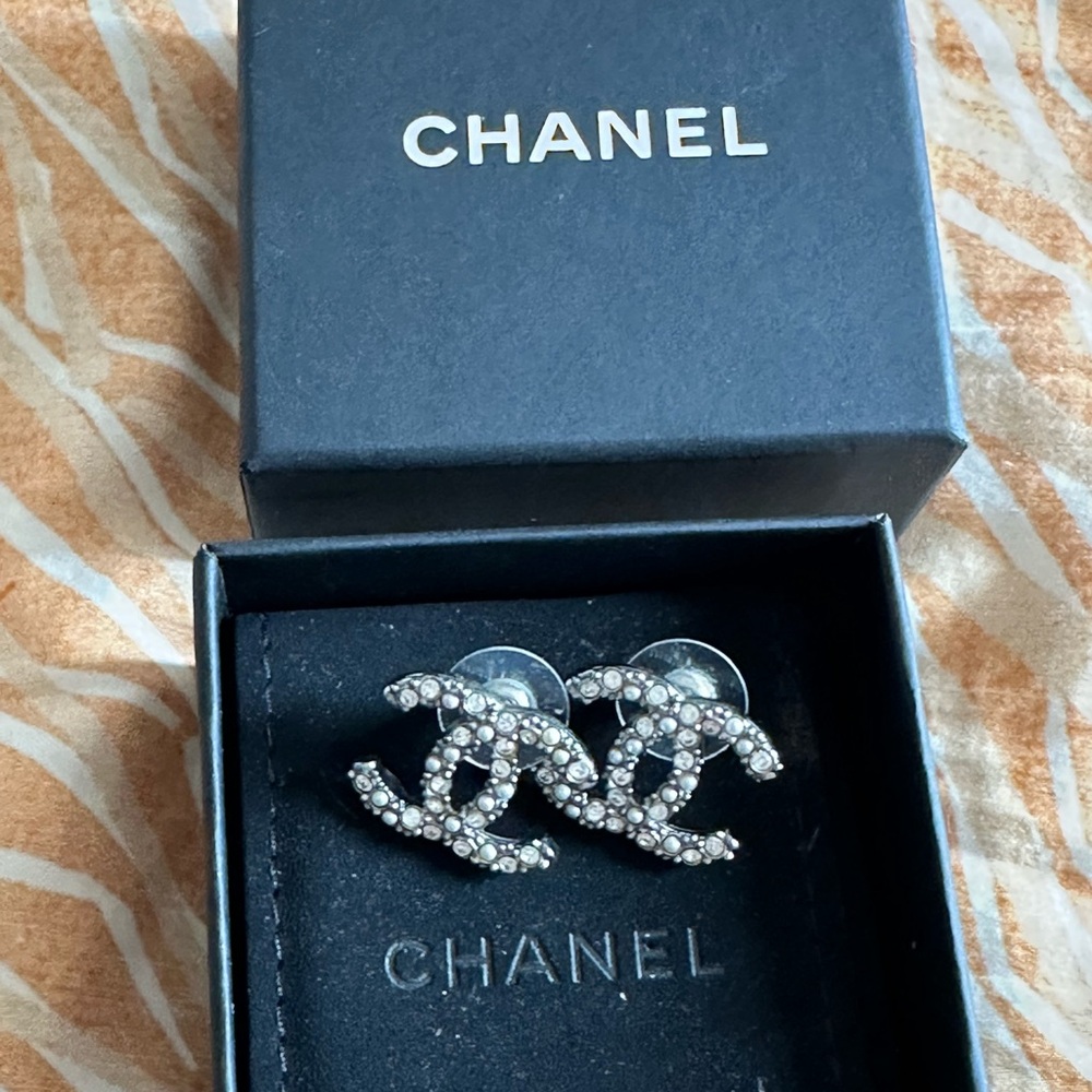 Chanel earrings